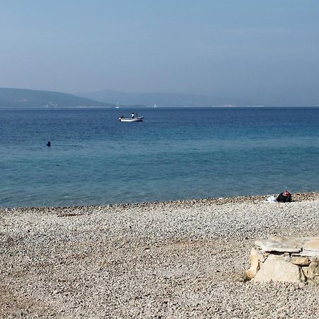 Apartments By The Sea Maslinica, Solta - 14748 Exterior foto